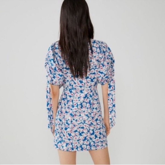 Zara Poplin Wrap Dress Floral Print Blogger Favorite - Picture 3 of 13